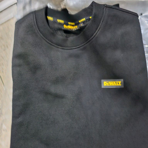 디월트 라운드 긴팔 L 사이즈 새삼풍 택배비 포함