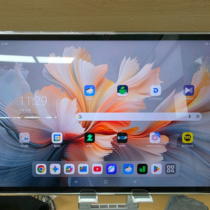 요가패드프로 12.7 8/128 글로벌롬 팝니다.