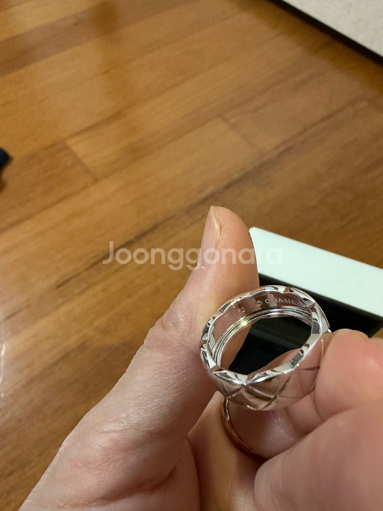 샤넬 코코크러쉬 화이트골드 스몰 52호--1