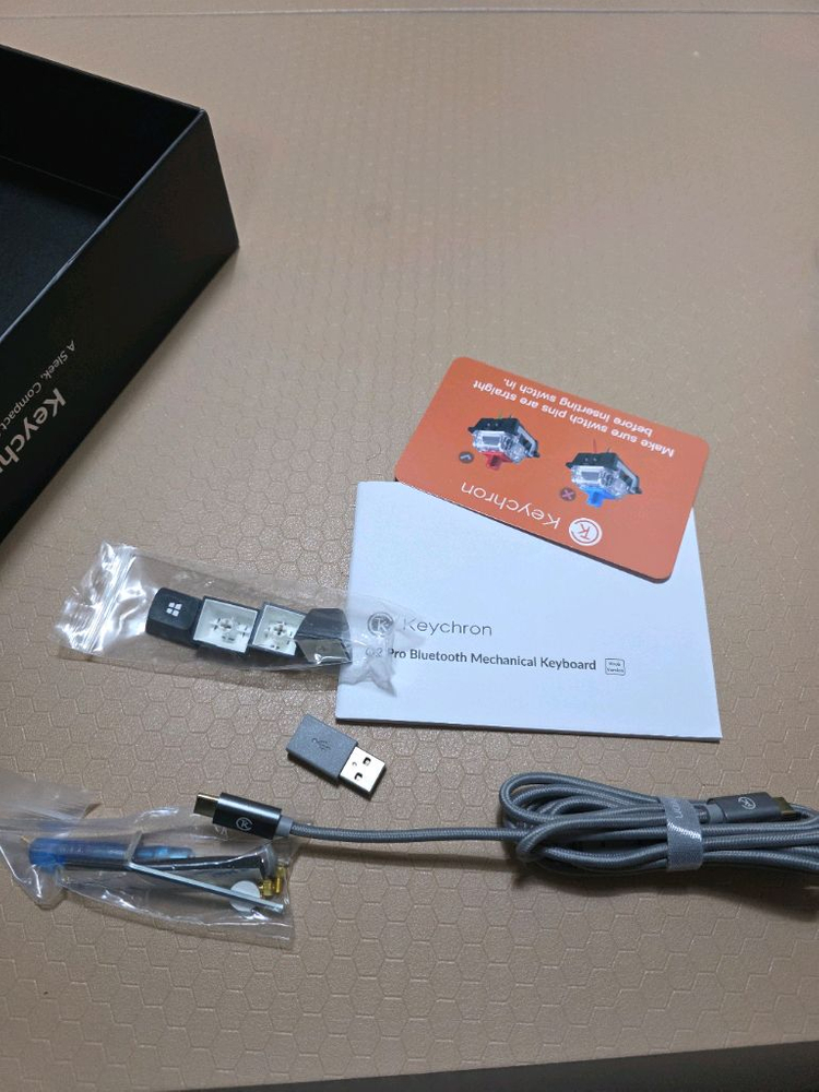 키크론 q2 pro & 더스트커버--7