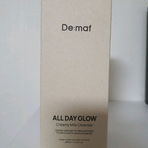 디마프 올데이글로우 크리미 밀크클렌저 300ml 새상품