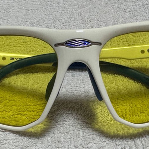 루디 프로젝트 자이온 선글라스 rudy project zyon 옐로우 렌즈, 화이트 프레임