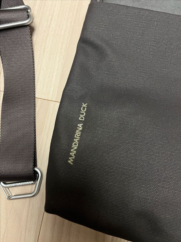 만다리나덕 서류가방--3