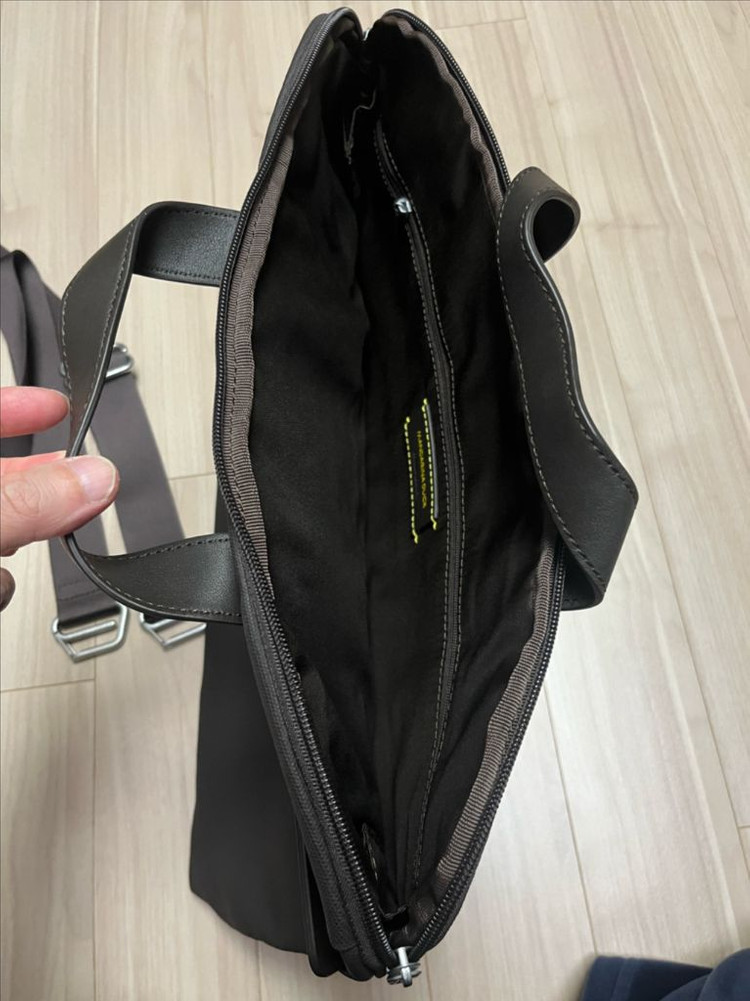 만다리나덕 서류가방--4