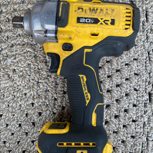 디월트 DCF865 미드토크 무선 임팩트렌치