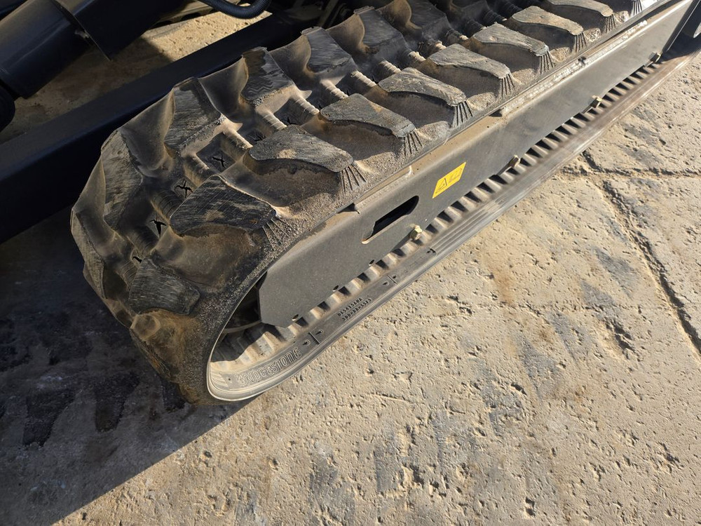 중고미니굴삭기 가토 HD35 2023년 8시간 중고굴삭기매매 중고포크레인--2