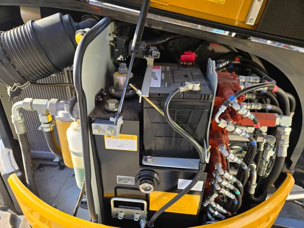 중고미니굴삭기 가토 HD35 2023년 8시간 중고굴삭기매매 중고포크레인--3