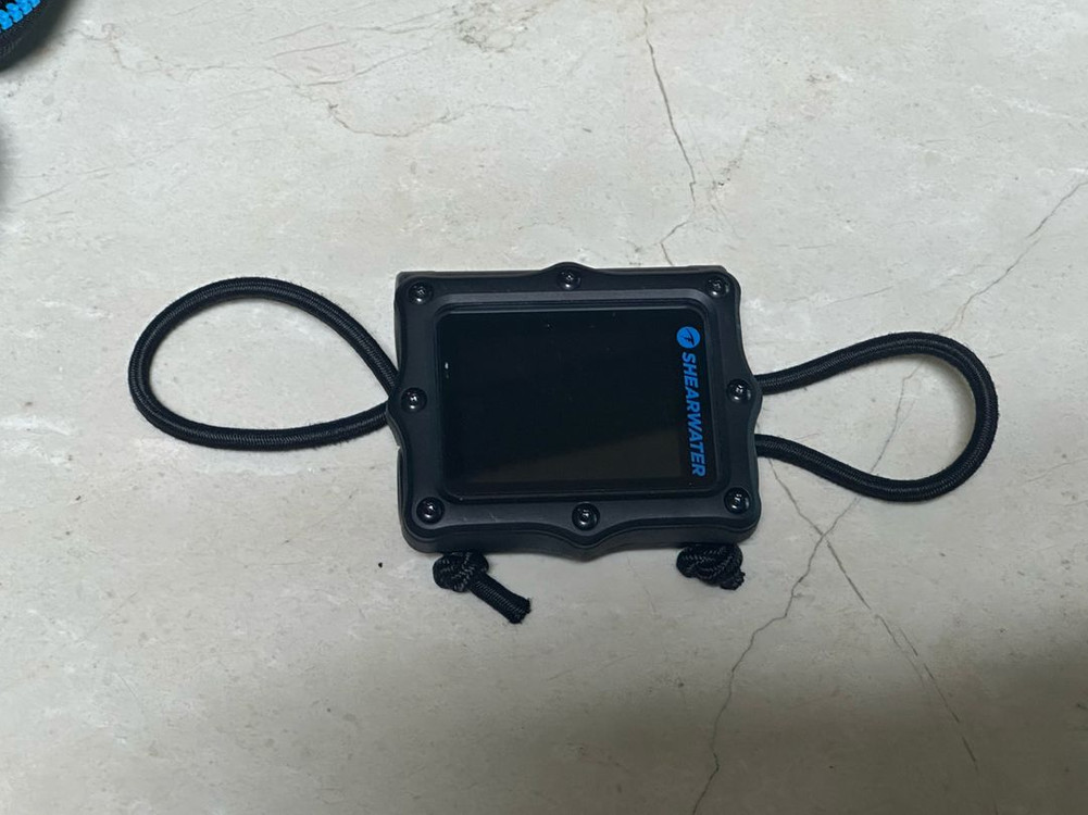 쉬어워터 페르딕스2 티타늄 블랙--2