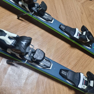 스키플레이트 160.163.165.167,cm팝니다~스키부츠 245.255.265.275