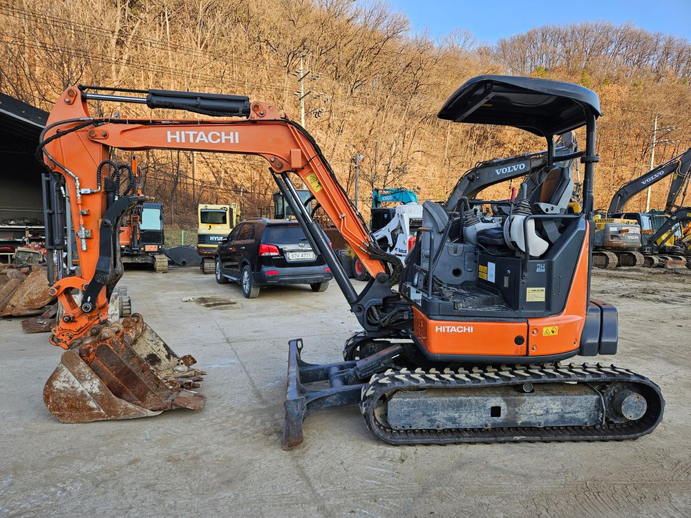 중고미니굴삭기 히타치 ZX35 2017년 중고굴삭기매매 중고포크레인--2
