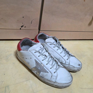 골든구스 수퍼스타 스니커즈