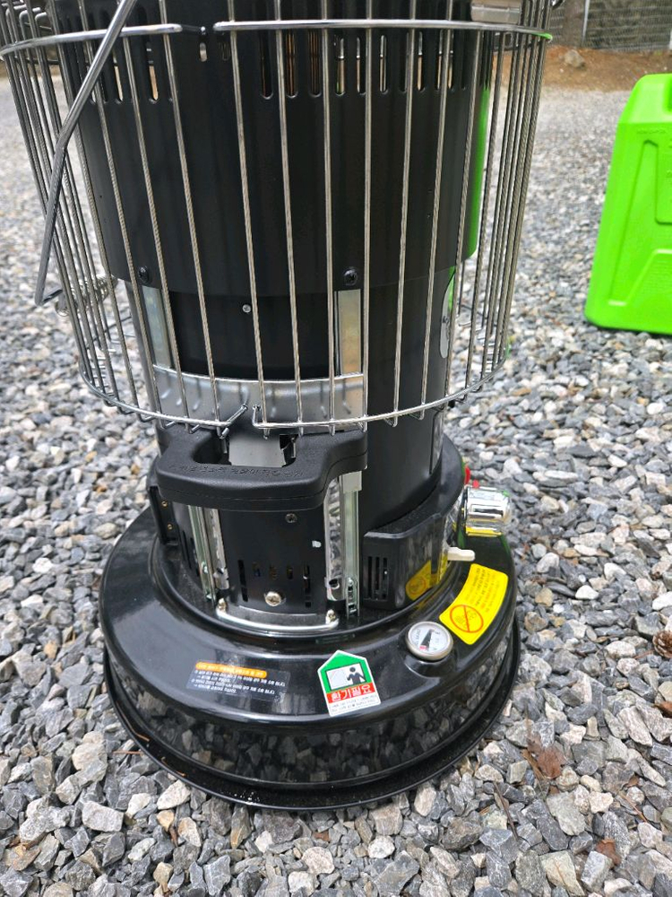 캠프27 캠핑난로 등유통 포함--2