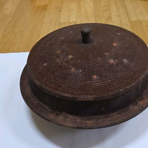 무쇠 가마솥 지름28센치