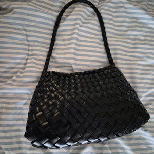 드래곤백st 가죽 숄더백