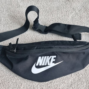 나이키 헤리티지 웨이스트백 블랙