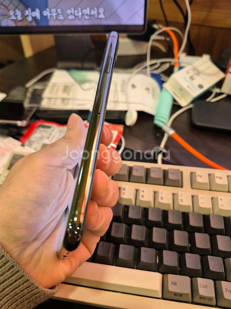 (2220)아이폰11프로맥스 64 판매--1