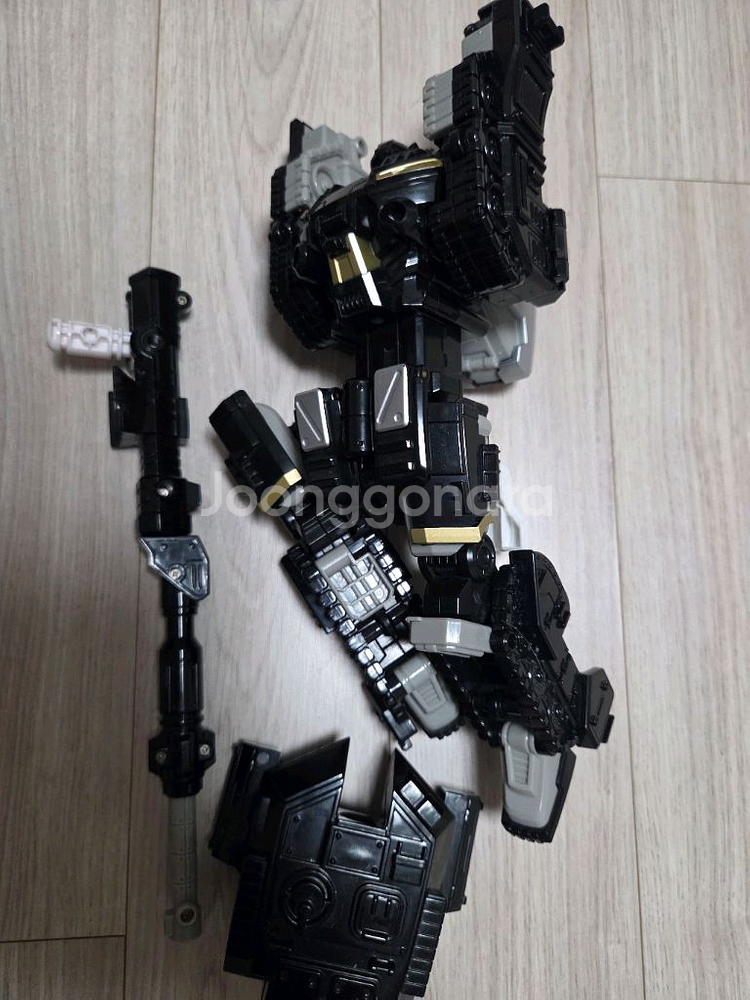 미니특공대 펜타트론 블랙에디션 일부 판매합니다.--3