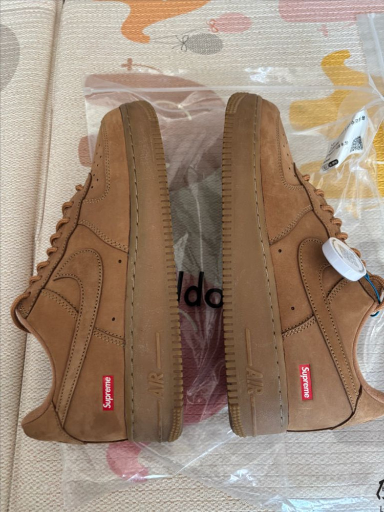 나이키x슈프림 된장포스 275사이즈 이미지