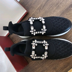 새상품)로저비비에 스타일 큐빅 운동화 250