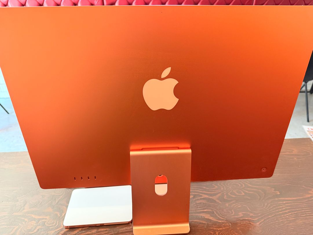 아이맥 24 M1 2021 16GB 오렌지(매직키보드,마우스,트랙패드)--1