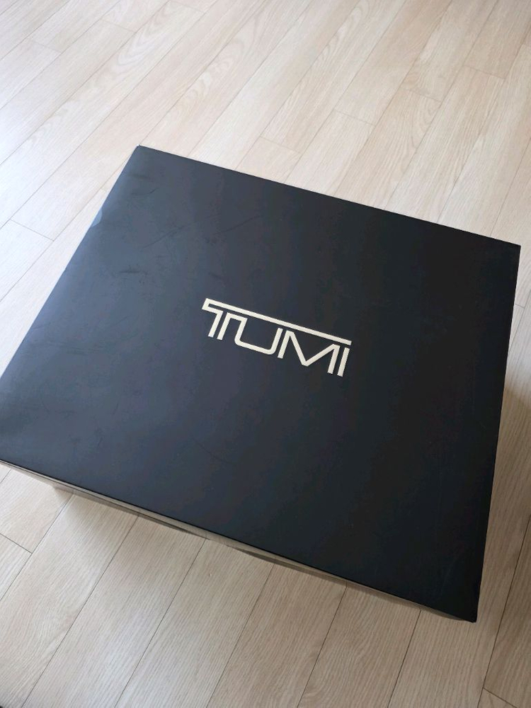 투미 알파 슬림 솔루션 브리프 백팩 이미지