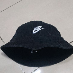 나이키 푸츄라 버킷햇/ 비니