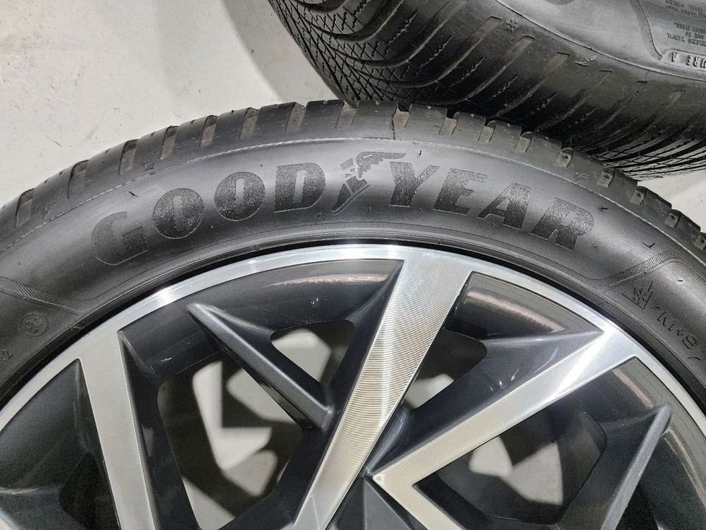 그랜저 18인치 휠타이어, 구형 G80 18인치 휠타이어, K7, K8--5