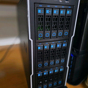 NAS 15베이 판매합니다.