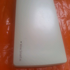 LG 와인 스마트폴더폰 t480s