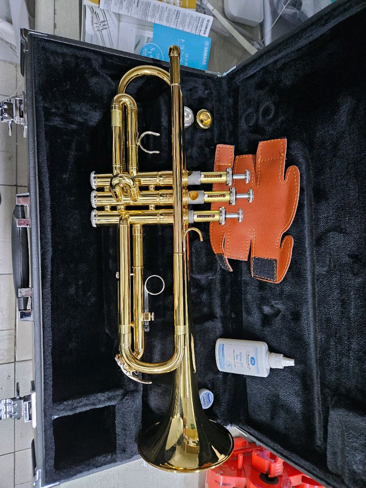 신품급 야마하 트럼펫 YTR-2330 이미지