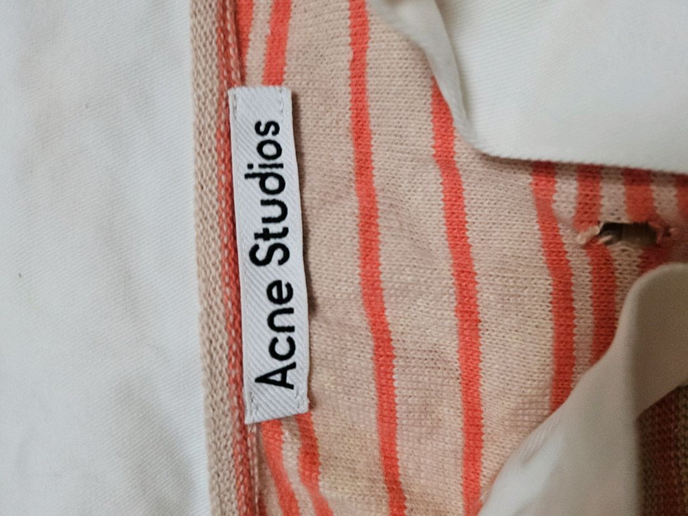 아크네스튜디오 럭비티 폴로 카라티 이미지