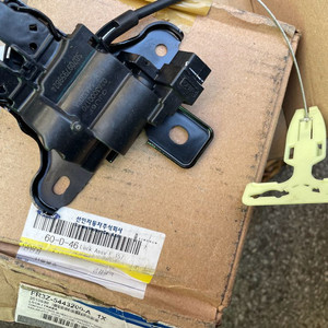 포드 트렁크 액츄에이터 머스탱 퓨전 링컨mkz