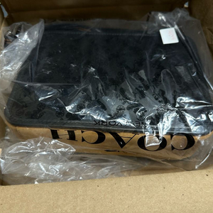 Coach 차터 크로스백