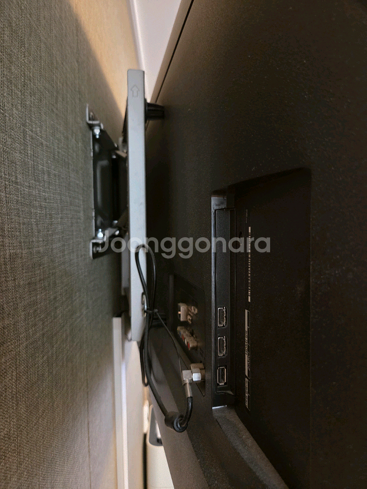 49인치 LG 스마트 TV 벽걸이--3