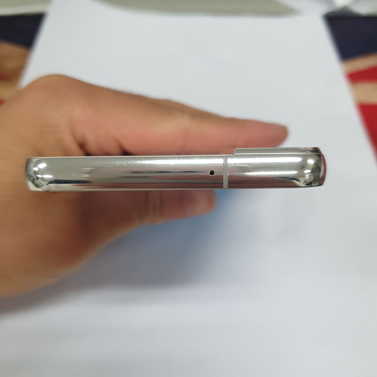 .갤럭시 S22 256GB 화이트 SK S급 무잔상 중고폰 042591--4