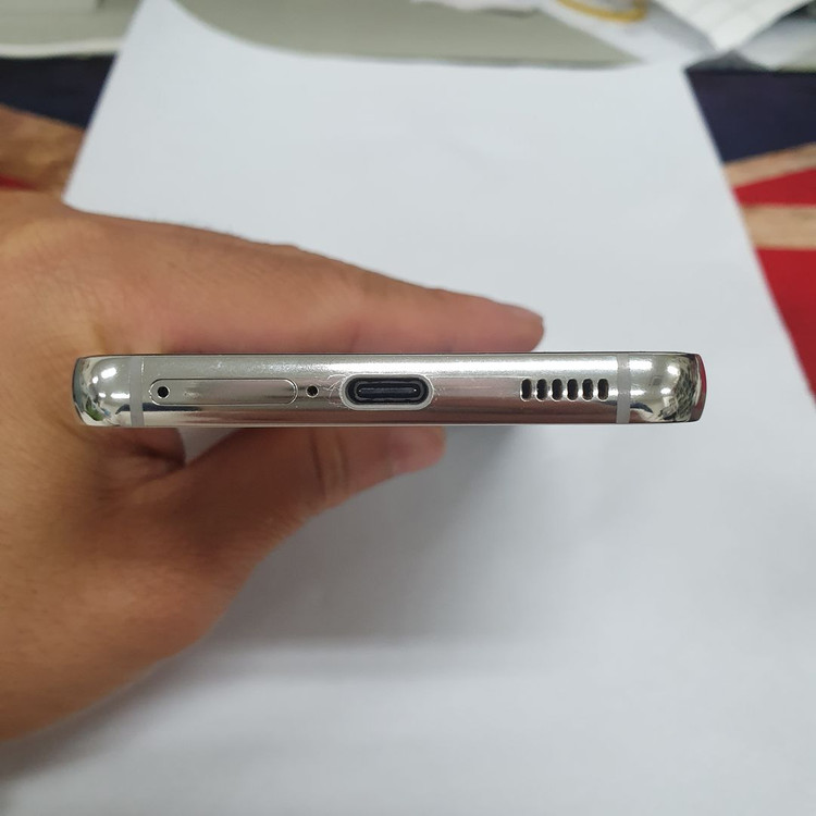 .갤럭시 S22 256GB 화이트 SK S급 무잔상 중고폰 042591--5