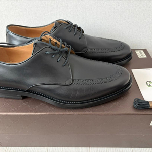 GUCCI 구찌 남성 구두(255~260) 팝니다.