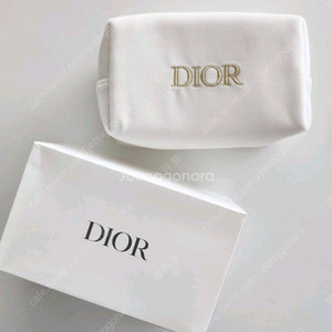 디올 뷰티 벨벳 파우치 디올 화이트 파우치 곹드 자수 파우치