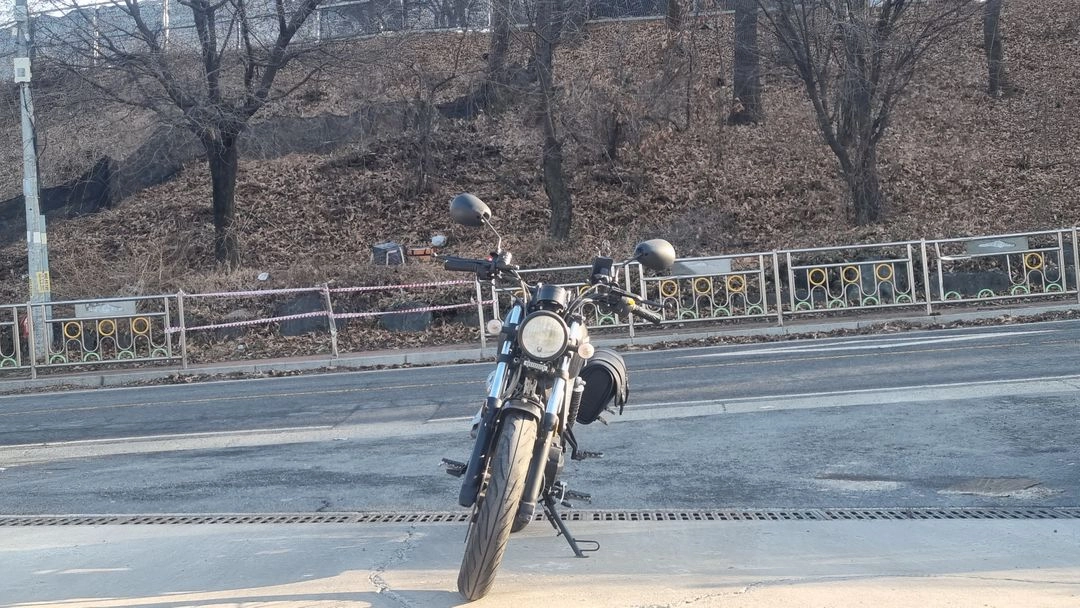 부캐너 125 20년식/1만대키로수/사이드백/블랙/급매 이미지