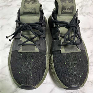 나이키 리액트 엘리먼트55 255