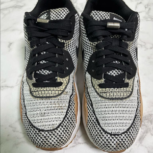 나이키 에어맥스90 울트라 255