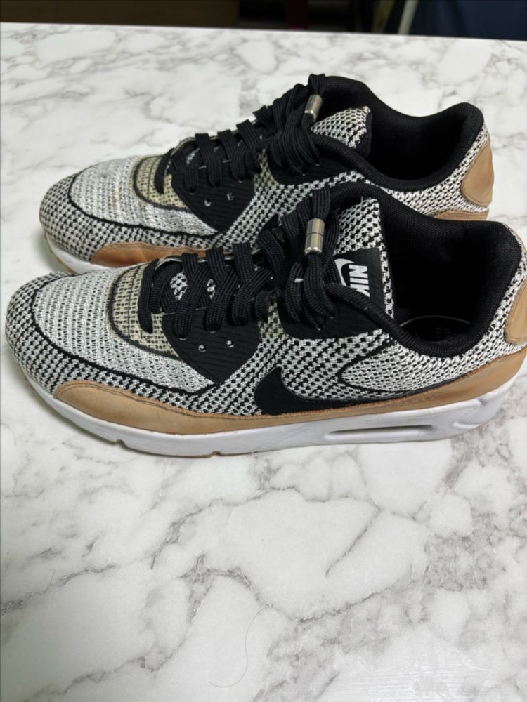 나이키 에어맥스90 울트라 255--1