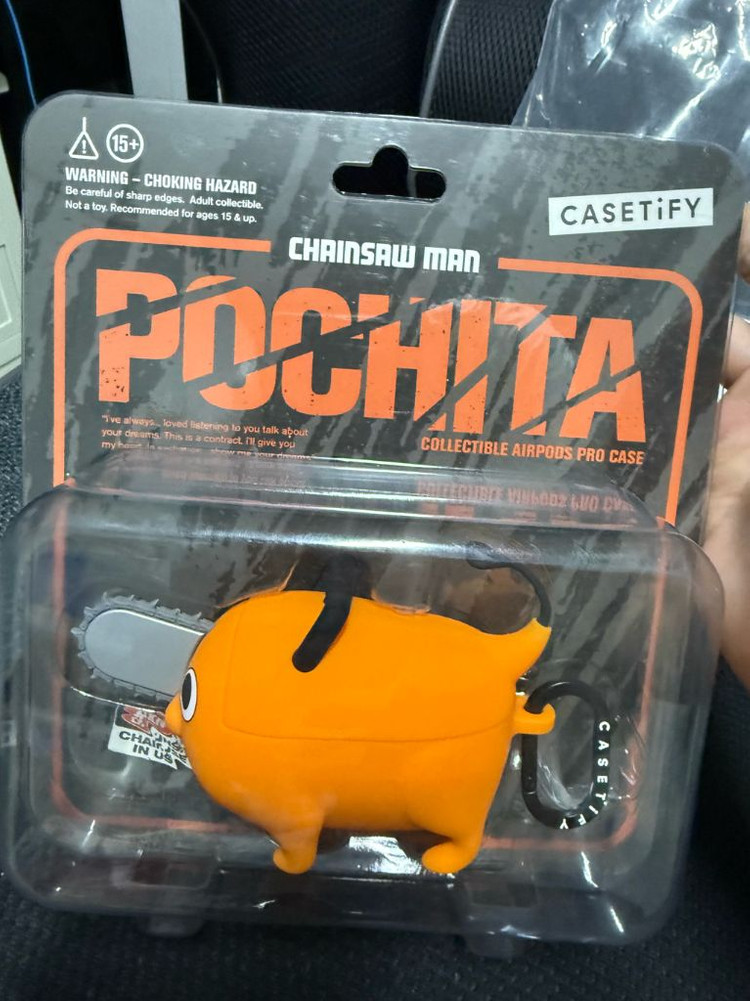 포치타 에어팟 케이스 팔아요--1