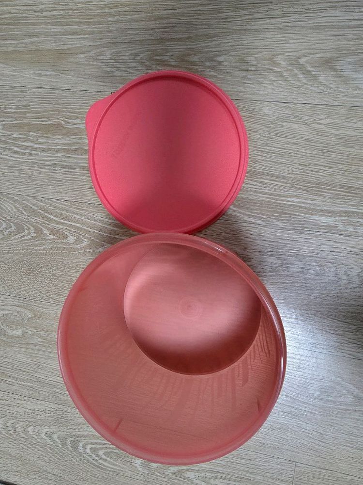 타파웨어 원형 밀폐용기2.5L--3