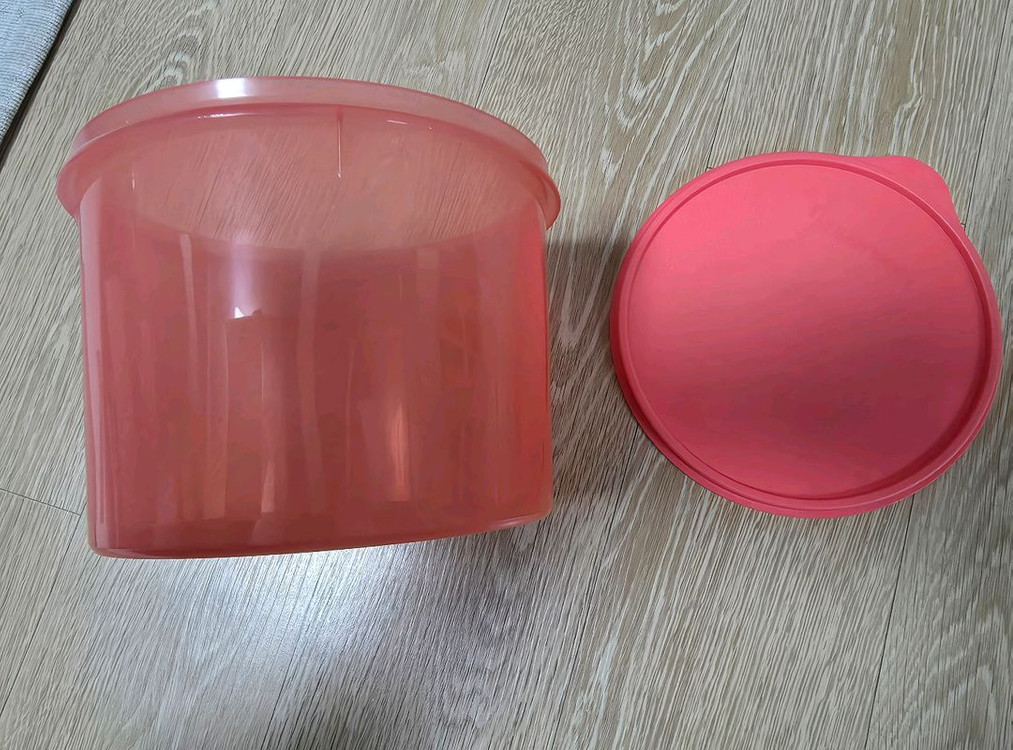 타파웨어 원형 밀폐용기2.5L--6