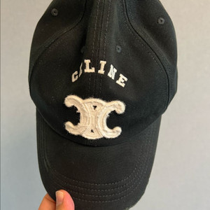 셀린느 블랙 볼캡 모자