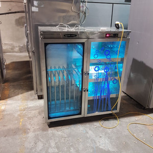 햅썹인증용 자외선/UV칼도마살균소독기...자외선칼도마소독기...UV칼도마소독기..