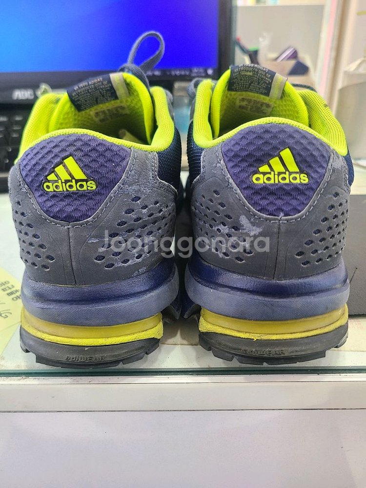 아디다스 마라톤 운동화 275--3