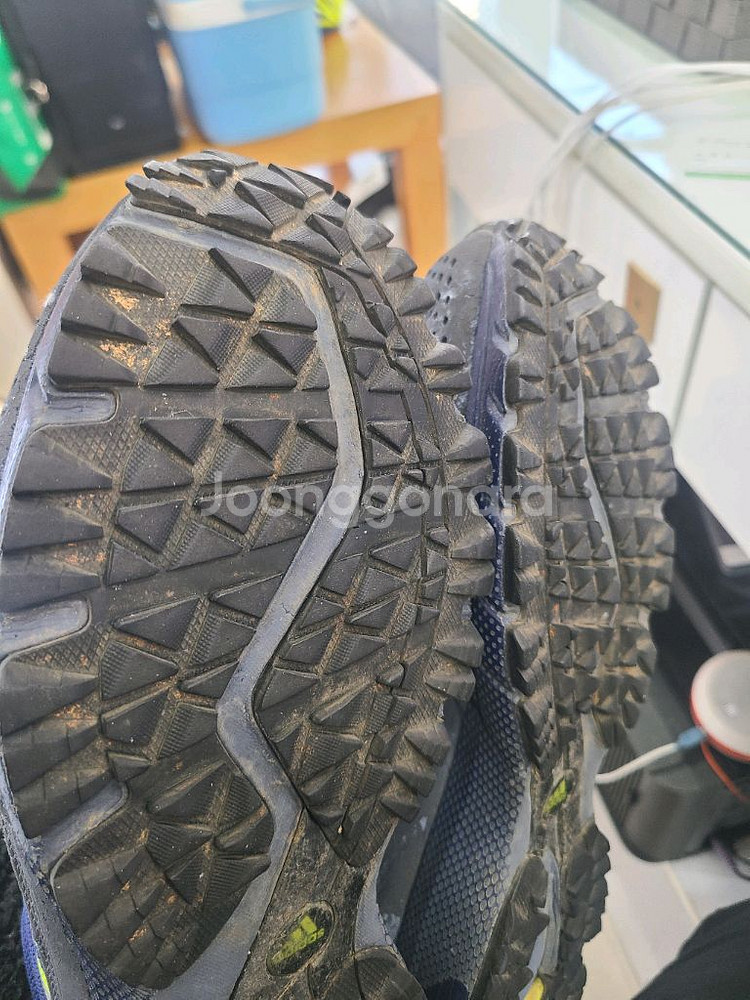 아디다스 마라톤 운동화 275--6