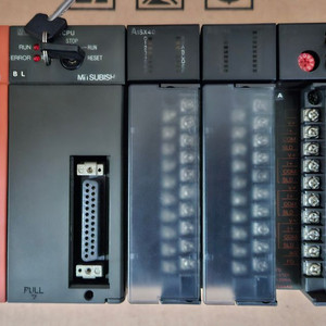 미쓰비시 PLC A2USCPU 외 모듈 세트 실사용품 일괄판매